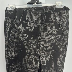 White House Black Market Jolie metallic jacquard pants. Size 4.